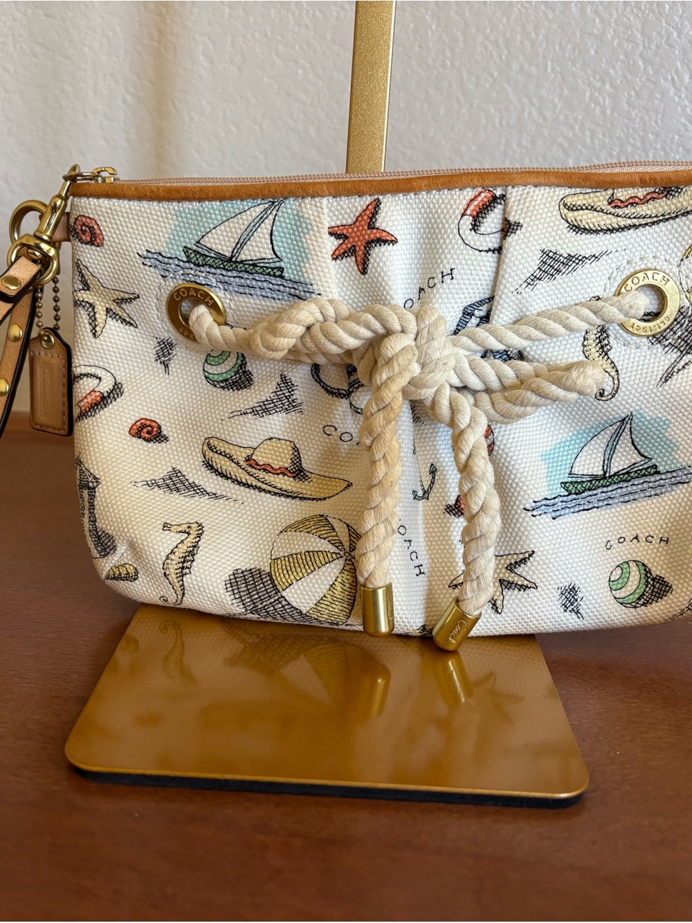 Vintage Coach Multicolor Beach-Print Canvas Wristlet with Tan Trim w/ free charm - Picture 11 of 13